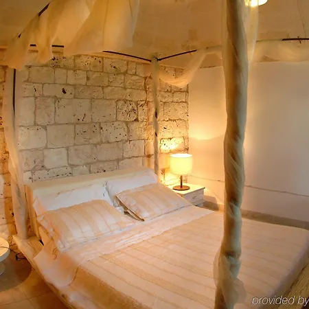 Relais La Fontanina - Wine Ostuni