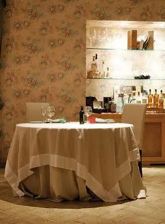 Relais La Fontanina - Wine ホテル 3*