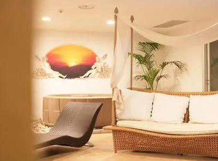 Relais La Fontanina - Wine Hotel Ostuni